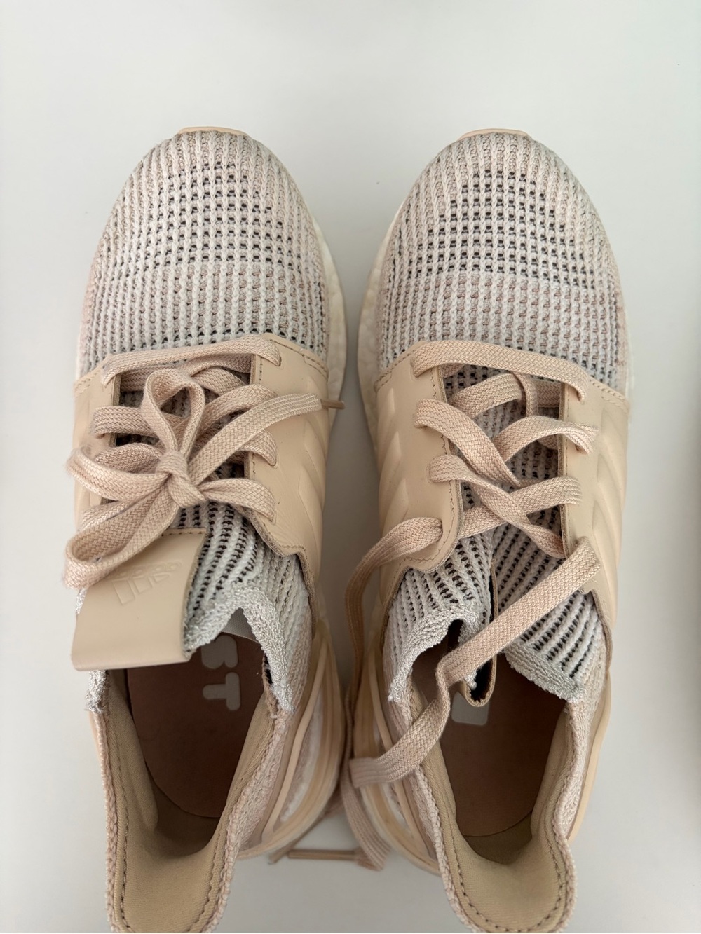Adidas Ultraboost Sneakers
